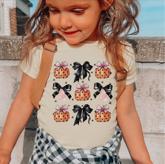 Pumpkins & Bows - Halloween Tee