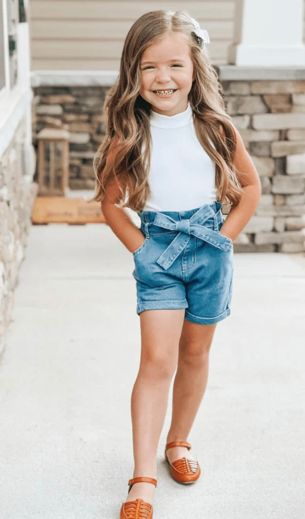 Tie-Waist Denim Shorts - Light Wash